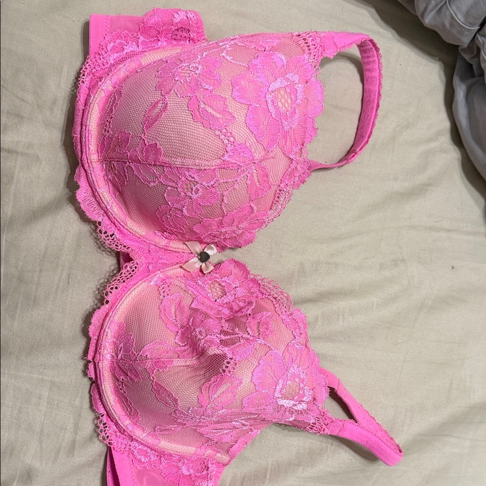Victoria's Secret Vibrant Pink Lace Bra